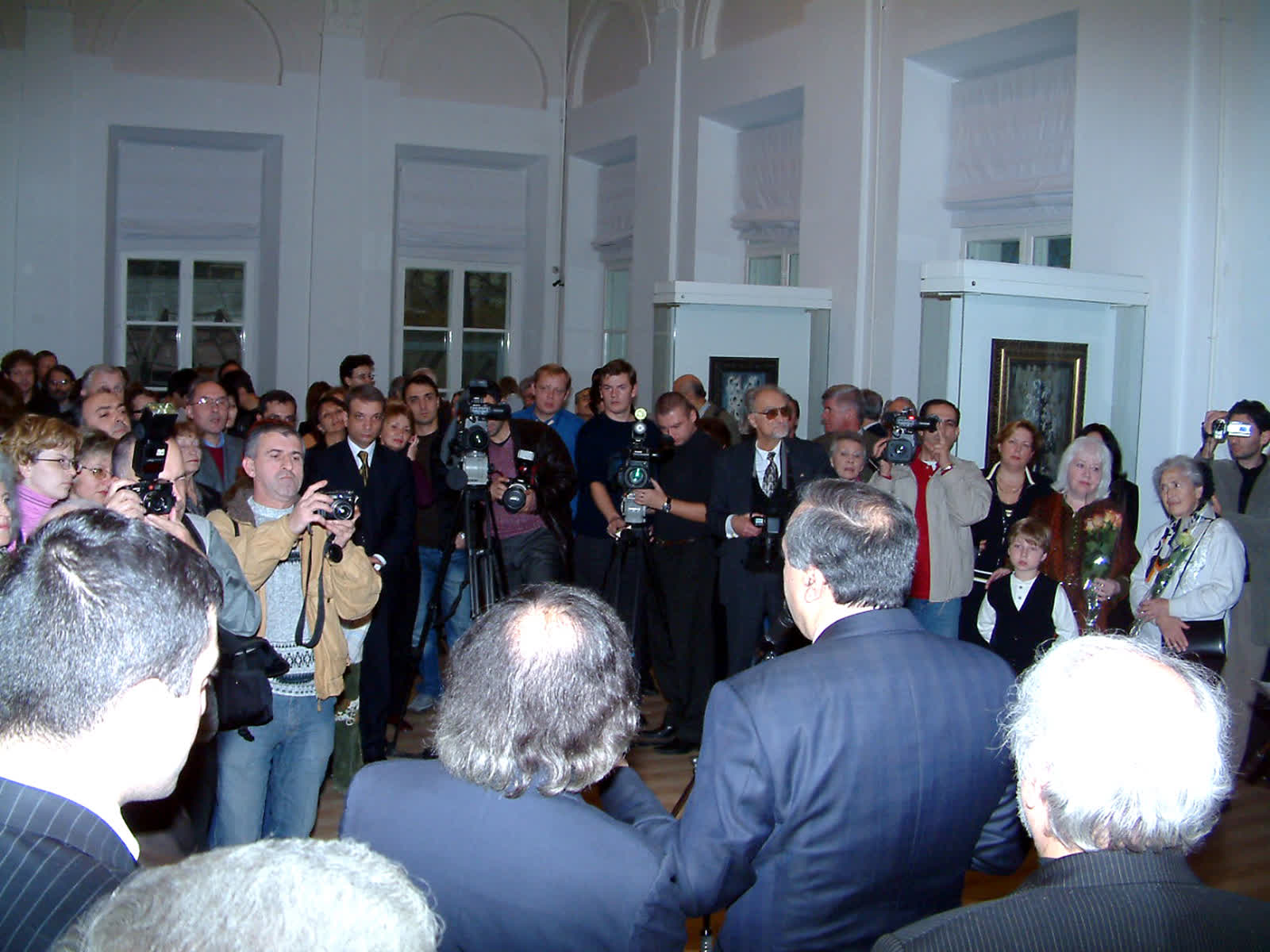 ММСИ 2004 — персональная выставка