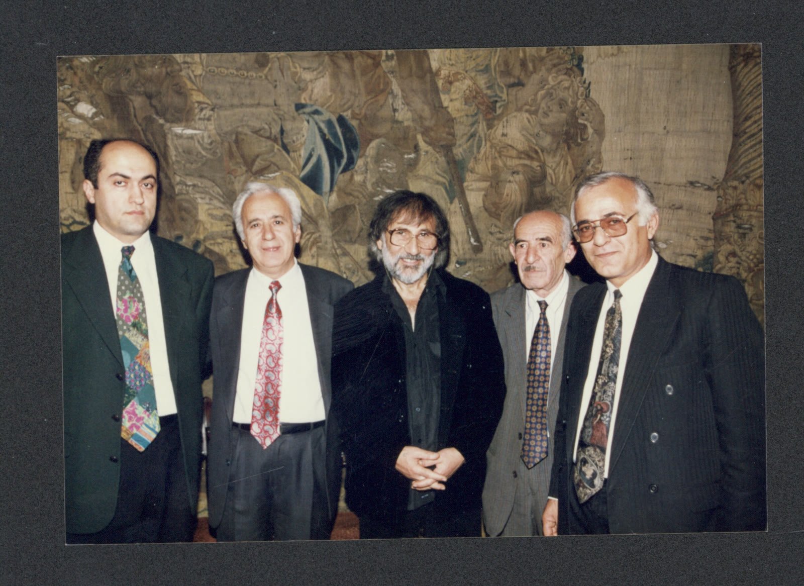 НГА 1997 — персональная выставка к 60-летию художника