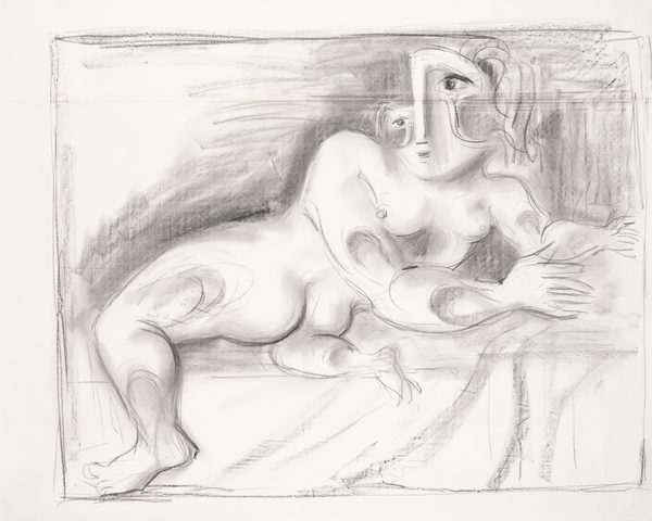 Полулежащая / Reclining Figure